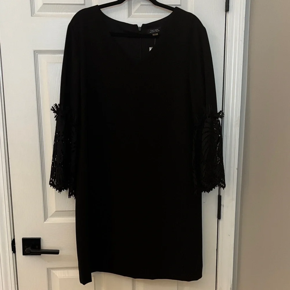 Tahari ASL Black Lace Bell-Sleeve Shift Dress - 16 - Picture 3 of 6